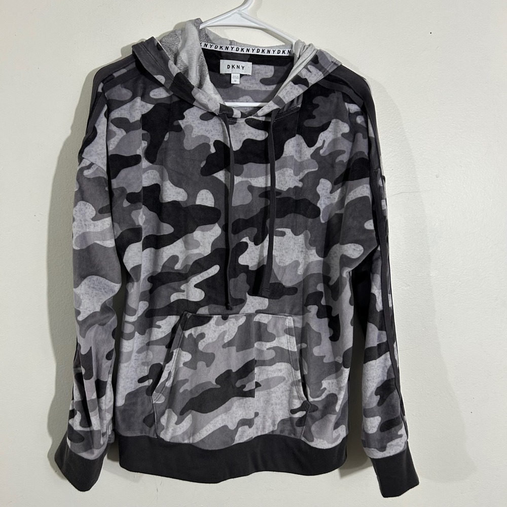 DKNY Women's Gray Camo Print Hoodie Long Sleeve Pullover Sweatshirt Medium